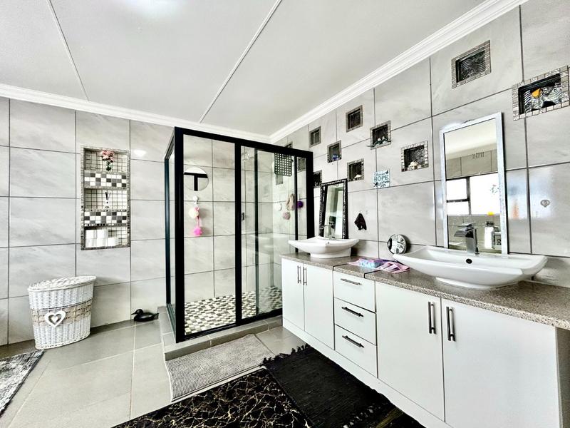 22 Bedroom Property for Sale in Schietfontein Ah North West